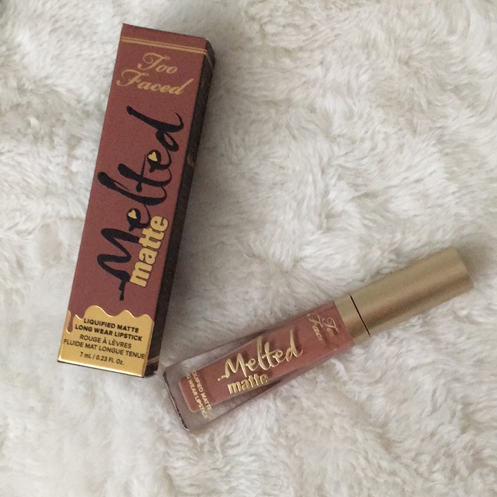 Too faced long wear lipstick